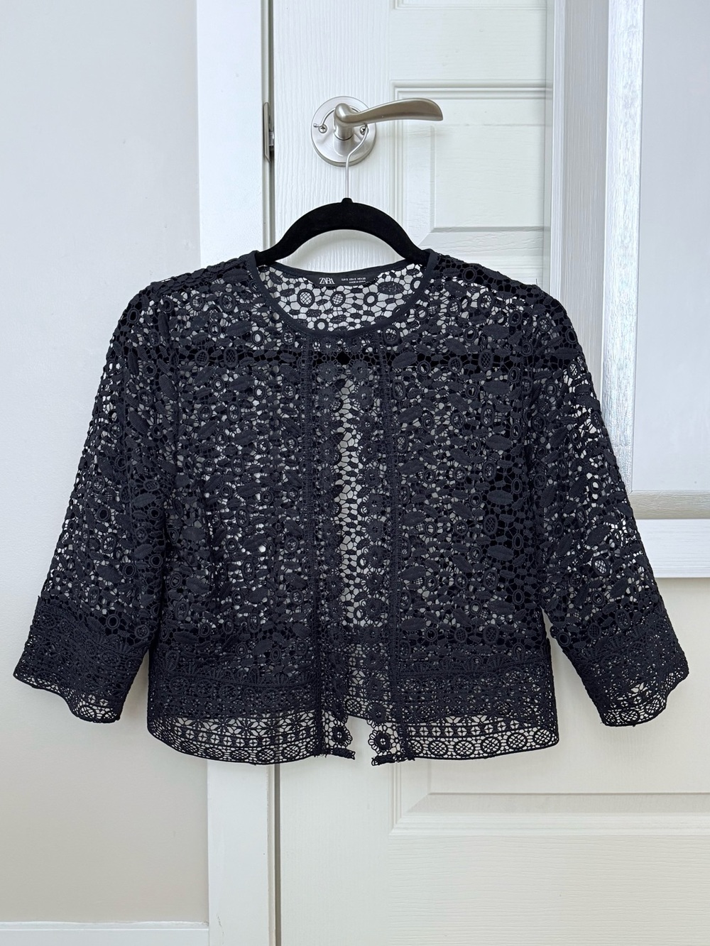 Zara Cropped Lace Cardigan in Navy (Size S)